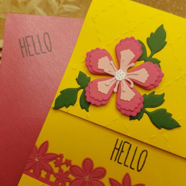 carte hello jaune fleur rose enveloppe zoom