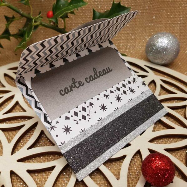 porte carte cadeau NB ouvert