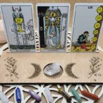 porte-cartes artisanal pour bougie ou pierre
