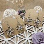 boucles d'oreilles artisanales floral en bois - pierres naturelles