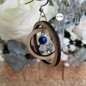 boucles d'oreilles en bois avec lapis-lazuli et aigue-marine