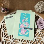 Carte faite main avec motif floral rose et enveloppe assortie